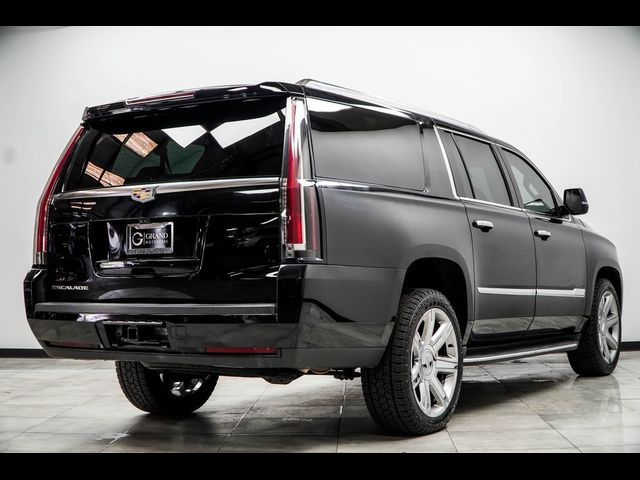 2020 Cadillac Escalade ESV Luxury