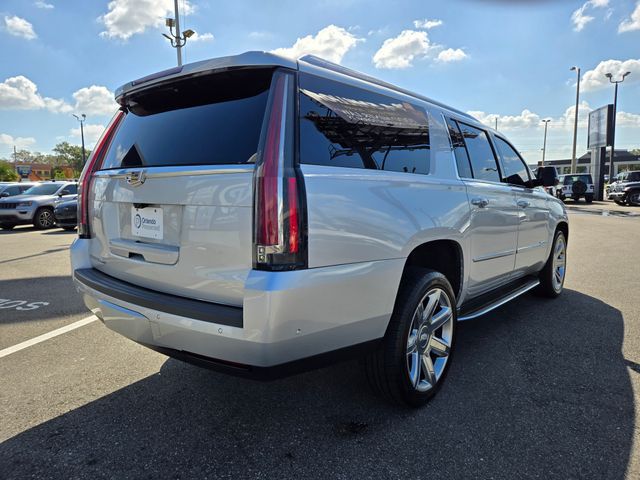 2020 Cadillac Escalade ESV Luxury