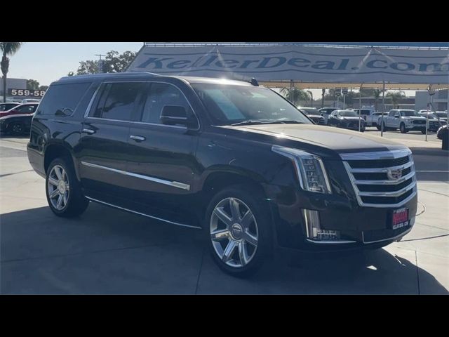 2020 Cadillac Escalade ESV Luxury