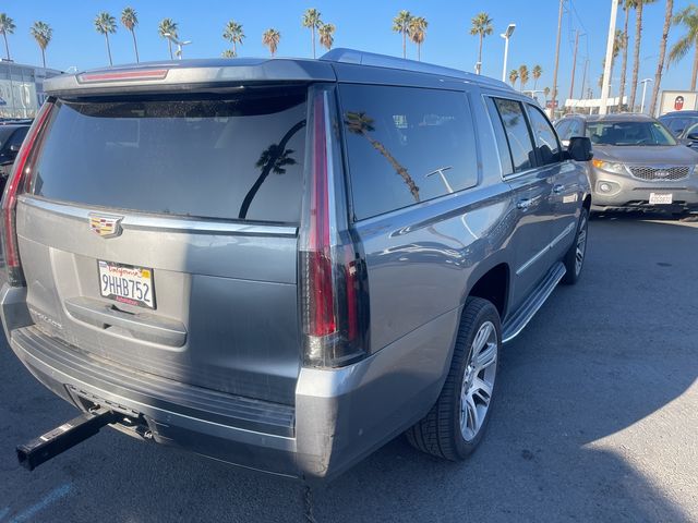 2020 Cadillac Escalade ESV Luxury