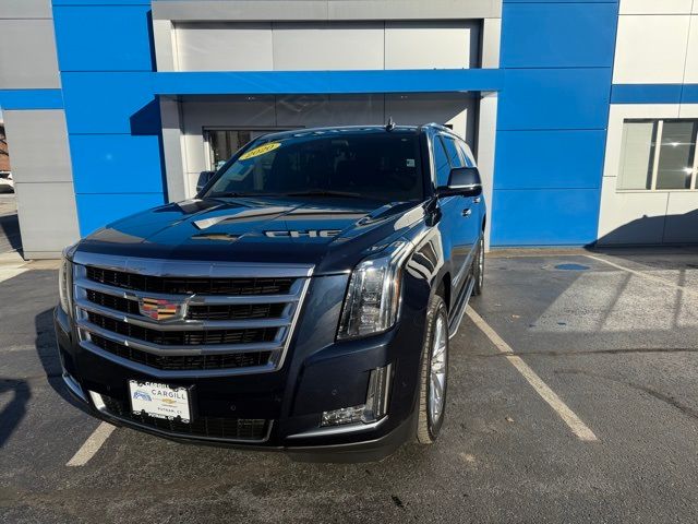 2020 Cadillac Escalade ESV Luxury