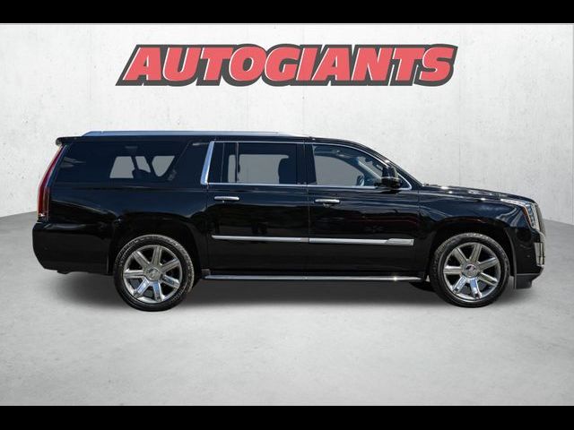 2020 Cadillac Escalade ESV Luxury