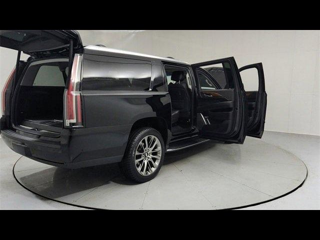 2020 Cadillac Escalade ESV Luxury