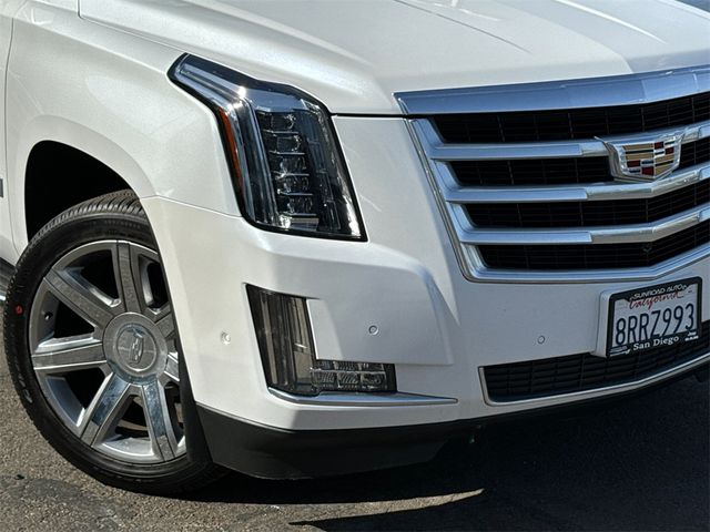 2020 Cadillac Escalade ESV Luxury