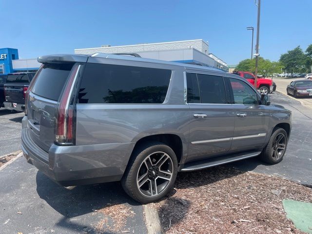 2020 Cadillac Escalade ESV Luxury