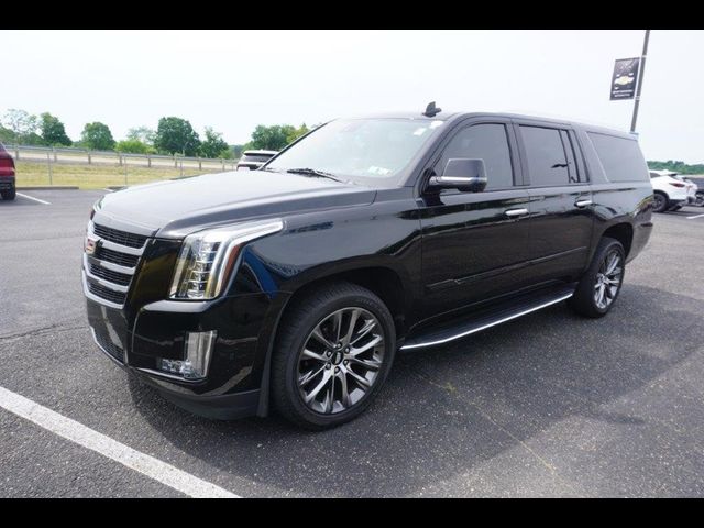 2020 Cadillac Escalade ESV Luxury