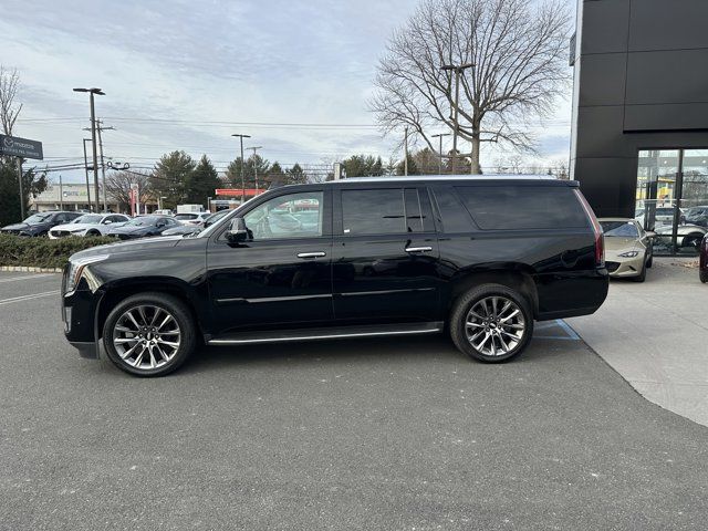 2020 Cadillac Escalade ESV Luxury