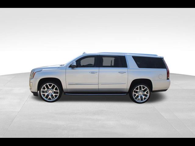 2020 Cadillac Escalade ESV Luxury