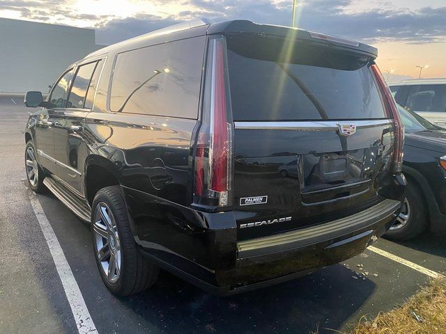 2020 Cadillac Escalade ESV Luxury