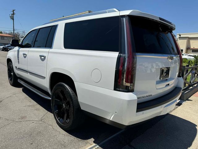 2020 Cadillac Escalade ESV Luxury