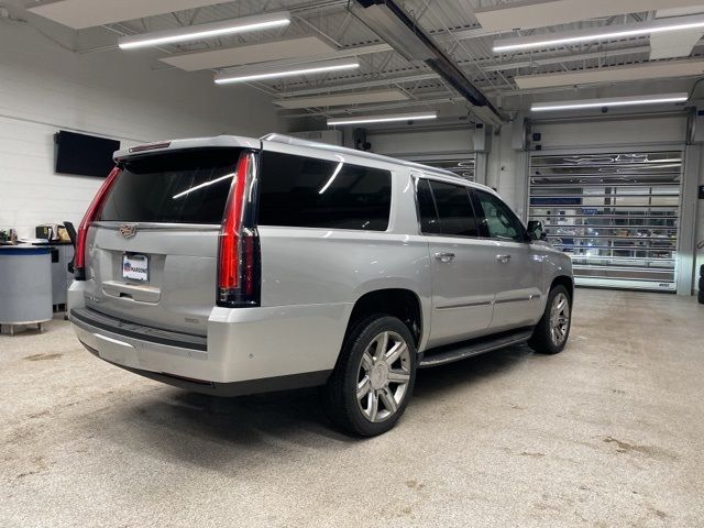 2020 Cadillac Escalade ESV Luxury