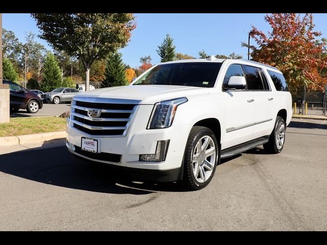 2020 Cadillac Escalade ESV Luxury