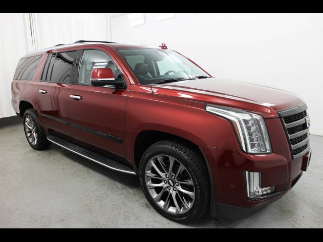 2020 Cadillac Escalade ESV Luxury