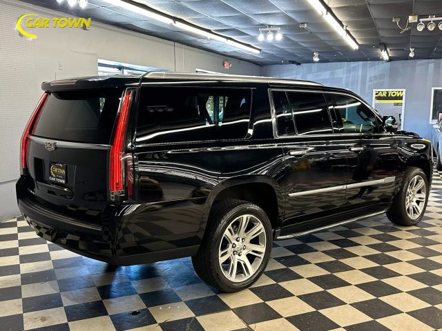 2020 Cadillac Escalade ESV Luxury