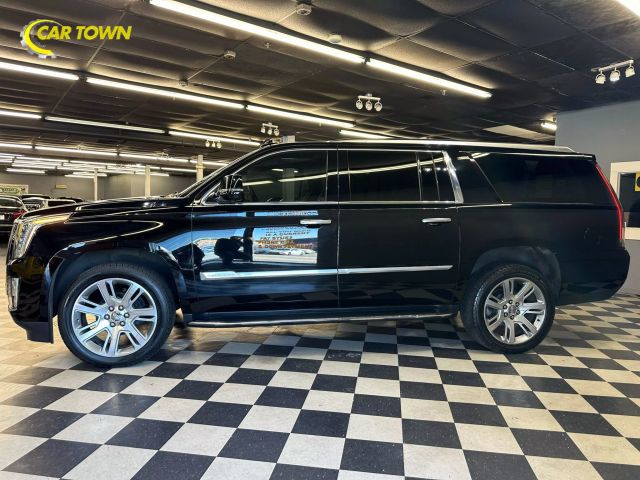 2020 Cadillac Escalade ESV Luxury