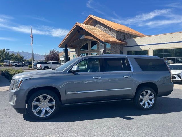 2020 Cadillac Escalade ESV Premium Luxury