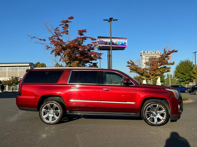 2020 Cadillac Escalade ESV Premium Luxury