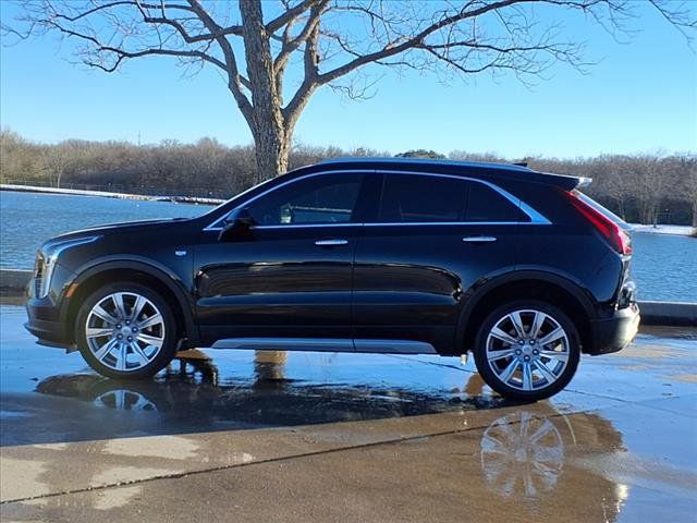 2020 Cadillac XT4 Premium Luxury