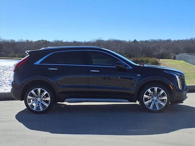 2020 Cadillac XT4 Premium Luxury