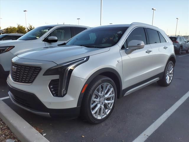 2020 Cadillac XT4 Premium Luxury