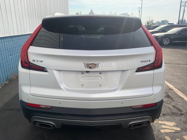 2020 Cadillac XT4 Premium Luxury