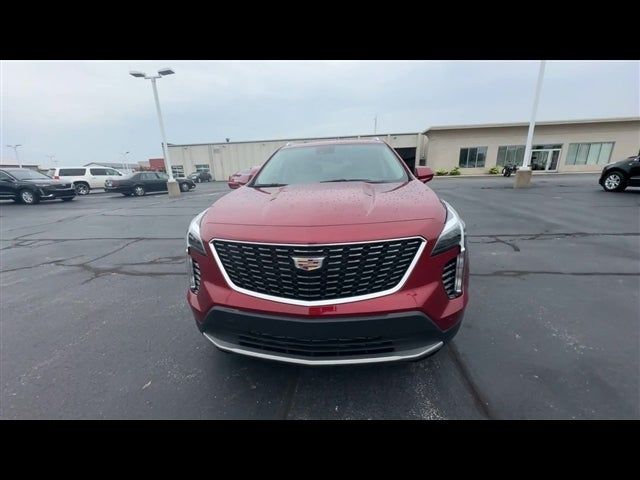 2020 Cadillac XT4 Premium Luxury