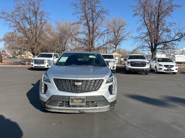 2020 Cadillac XT4 Premium Luxury