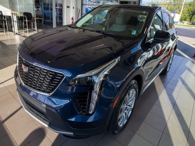 2020 Cadillac XT4 Premium Luxury