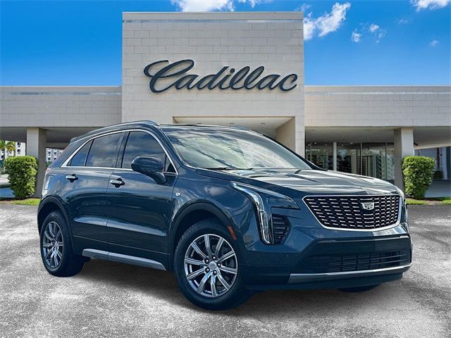 2020 Cadillac XT4 Premium Luxury