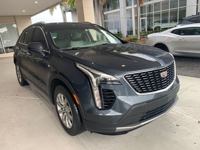 2020 Cadillac XT4 Premium Luxury