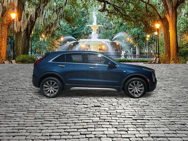 2020 Cadillac XT4 Premium Luxury