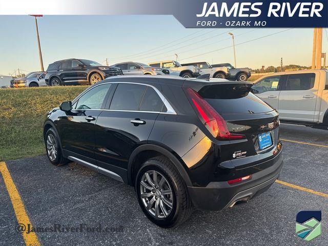 2020 Cadillac XT4 Premium Luxury