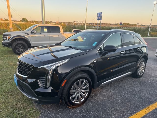 2020 Cadillac XT4 Premium Luxury