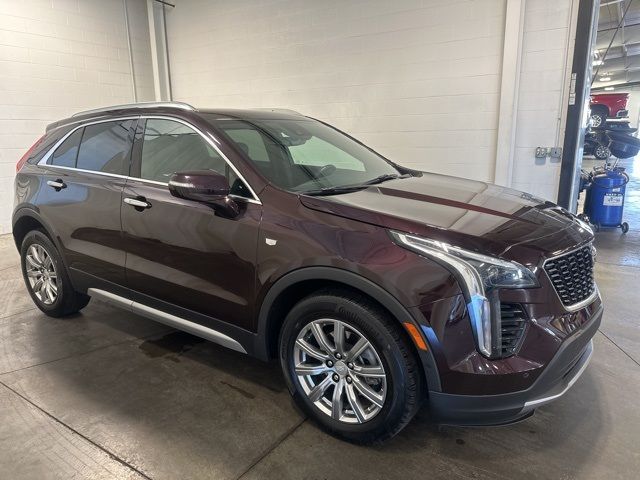 2020 Cadillac XT4 Premium Luxury