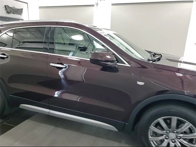 2020 Cadillac XT4 Premium Luxury