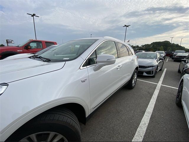 2020 Cadillac XT5 Premium Luxury