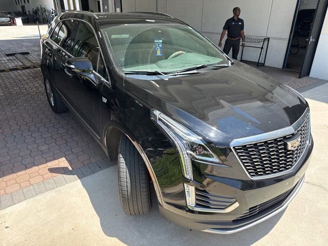 2020 Cadillac XT5 Premium Luxury