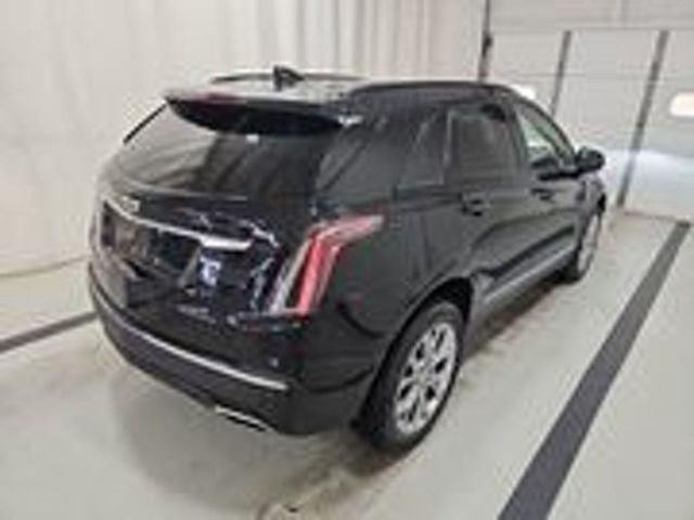 2020 Cadillac XT5 Sport