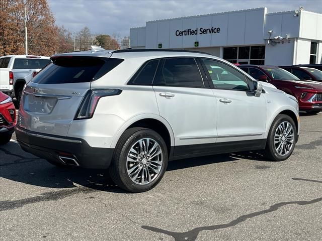 2020 Cadillac XT5 Sport