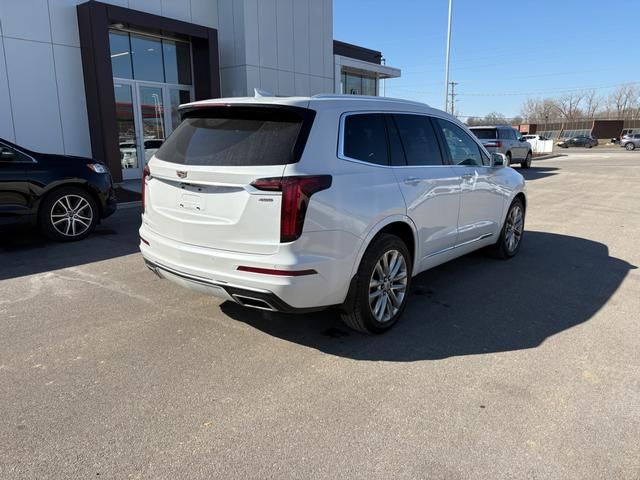 2020 Cadillac XT6 Premium Luxury