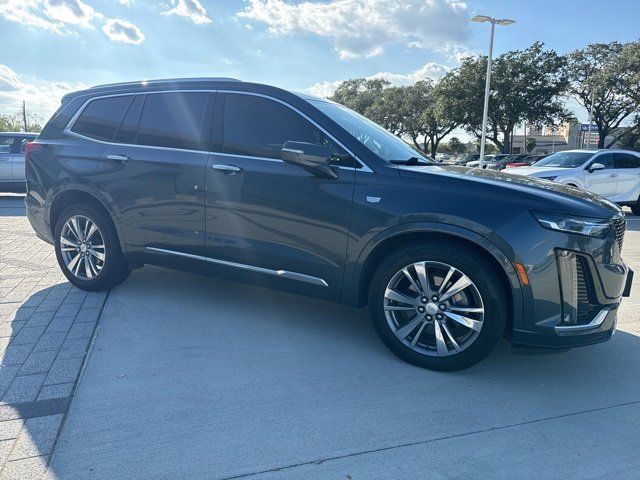 2020 Cadillac XT6 Premium Luxury