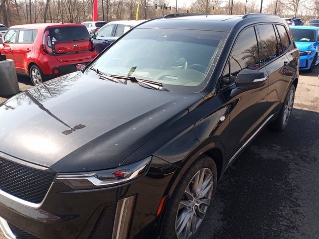 2020 Cadillac XT6 Sport