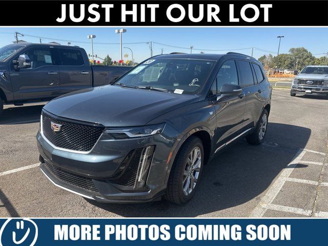 2020 Cadillac XT6 Sport