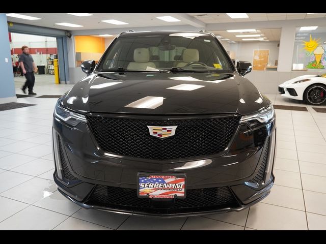 2020 Cadillac XT6 Sport