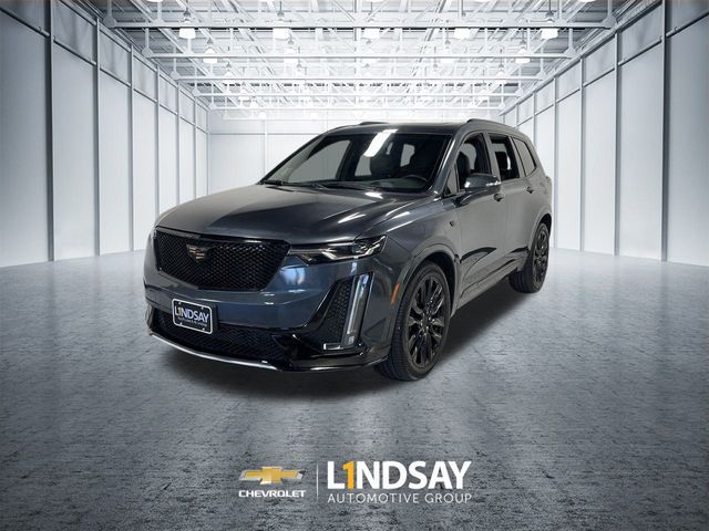 2020 Cadillac XT6 Sport