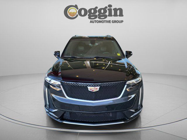 2020 Cadillac XT6 Sport