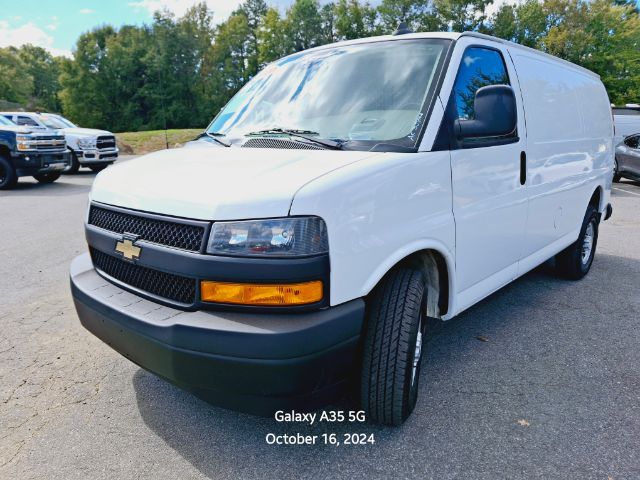 2020 Chevrolet Express Base