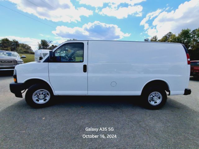 2020 Chevrolet Express Base