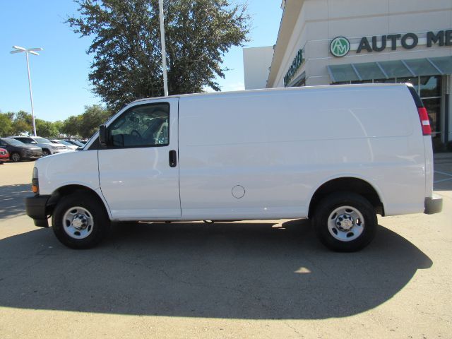 2020 Chevrolet Express Base