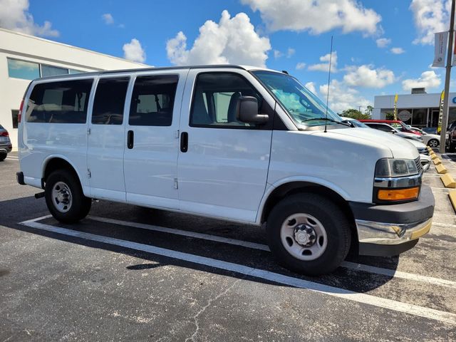 2020 Chevrolet Express LT